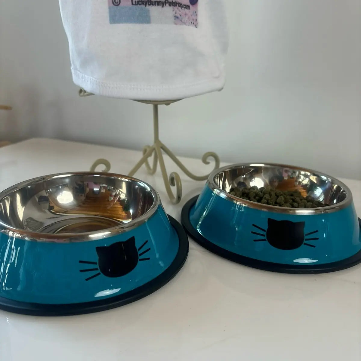 Stainless Steel Cat Kitten Feeding Bowls Set of 2 - Vibrant Kitty Print, Rubber Bottom for Stability, Ideal Serving Size for Pet Treats (Non-Smart, Dish Alternative Option)