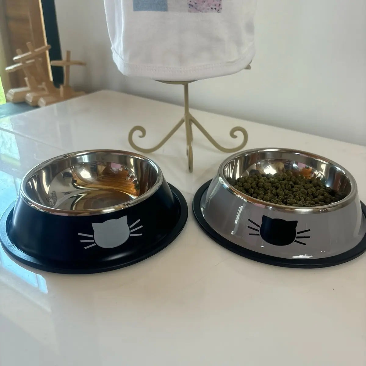 Stainless Steel Cat Kitten Feeding Bowls Set of 2 - Vibrant Kitty Print, Rubber Bottom for Stability, Ideal Serving Size for Pet Treats (Non-Smart, Dish Alternative Option)